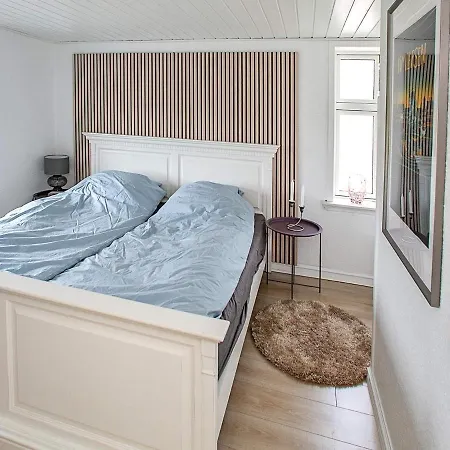 Ix Hotel 4*